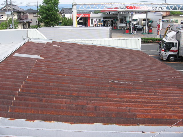トタン屋根は、なぜ塗装（塗り替え）しないといけないのか？