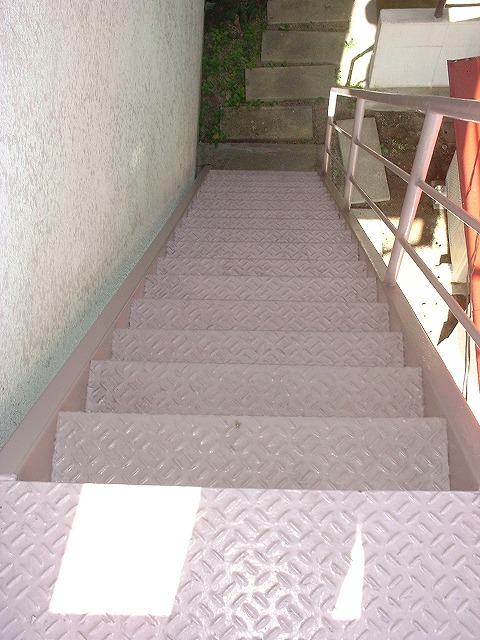 階段塗装後